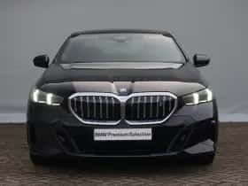 BMW i5 (2026) thumbnail 2
