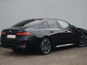 BMW i5 (2026) thumbnail 3