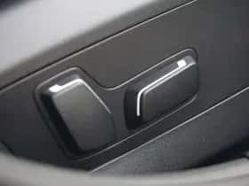 BMW i5 (2026) thumbnail 8