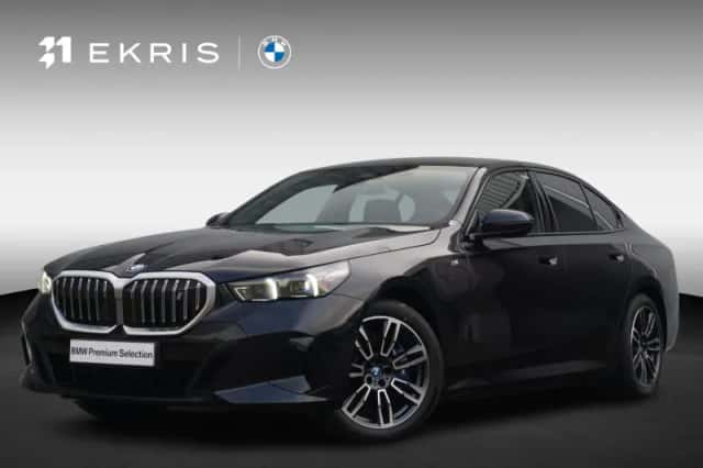 BMW i5 (2026) thumbnail 1