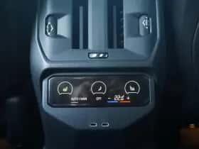 BMW X3 (2026) thumbnail 16