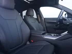 BMW i4 (2026) thumbnail 12