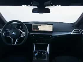 BMW i4 (2026) thumbnail 18
