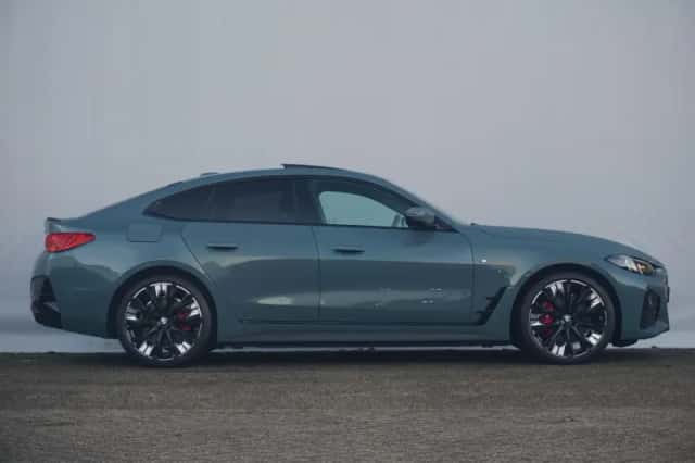 BMW i4 (2026) thumbnail 5