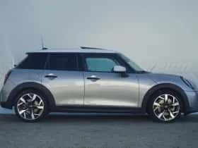 MINI 5-deurs (2025) thumbnail 4