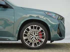 BMW X1 (2024) thumbnail 6