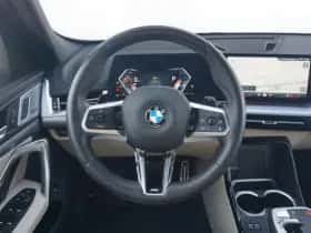 BMW X1 (2024) thumbnail 9