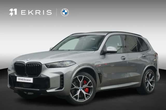 BMW X5 (2023) thumbnail 1