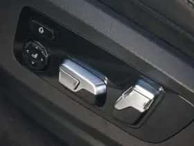 BMW X5 (2023) thumbnail 11