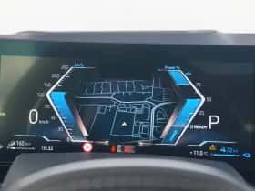 BMW X5 (2023) thumbnail 16