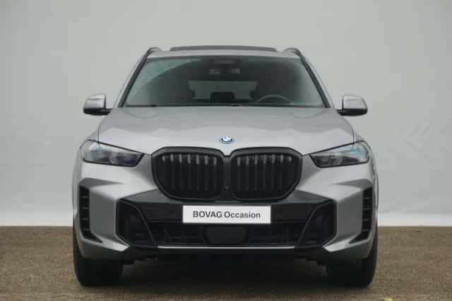 BMW X5 (2023) thumbnail 3