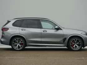 BMW X5 (2023) thumbnail 4