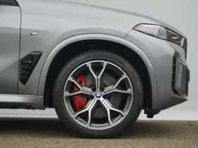 BMW X5 (2023) thumbnail 6