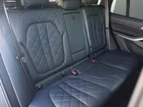 BMW X5 (2023) thumbnail 10