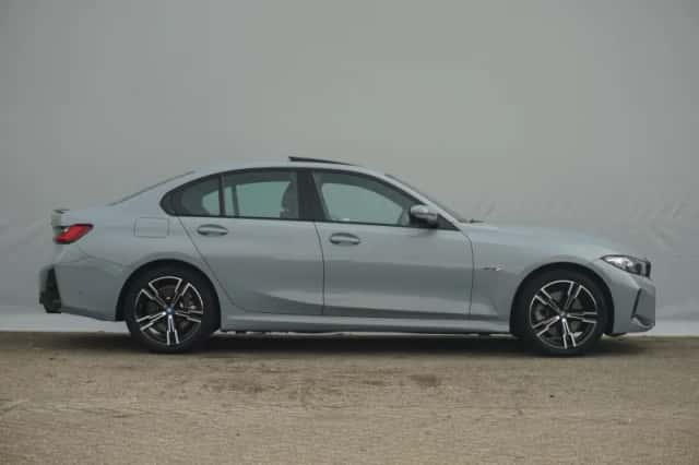 BMW 3-Serie (2023) thumbnail 4