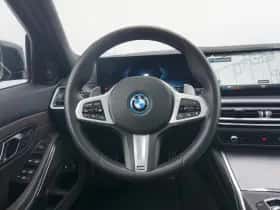 BMW 3-Serie (2024) thumbnail 9