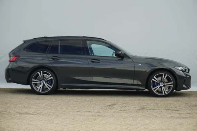 BMW 3-Serie (2024) thumbnail 4