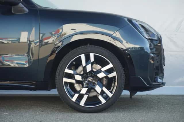 MINI Countryman (2025) thumbnail 6