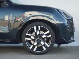 MINI Countryman (2025) thumbnail 6