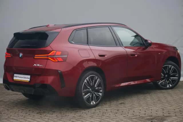 BMW X3 (2026) thumbnail 2