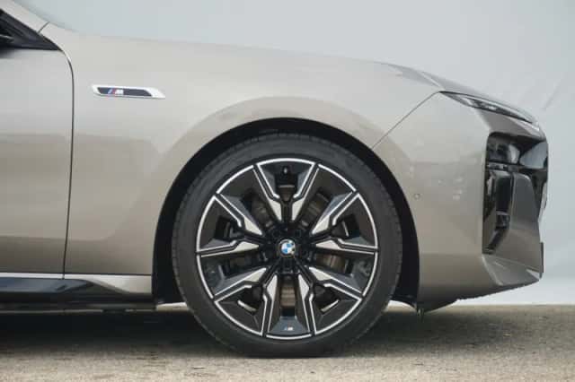 BMW 7-Serie (2025) thumbnail 6