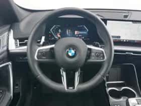 BMW X1 (2025) thumbnail 9