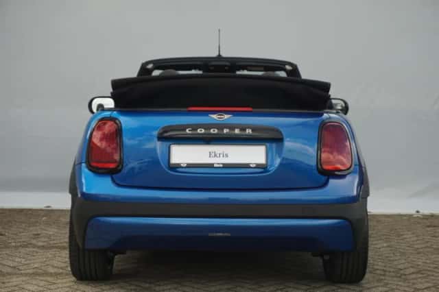 MINI Cabrio (2026) thumbnail 6