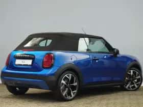 MINI Cabrio (2026) thumbnail 8