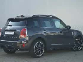 MINI Countryman (2018) thumbnail 2