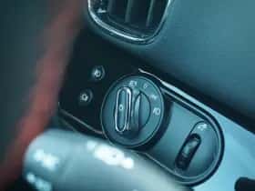 MINI Countryman (2018) thumbnail 18