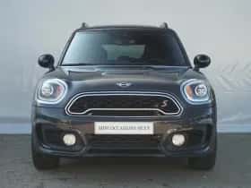 MINI Countryman (2018) thumbnail 3