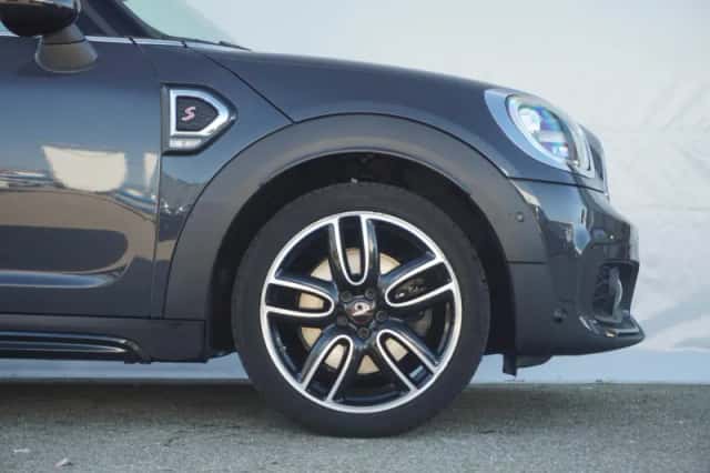 MINI Countryman (2018) thumbnail 6