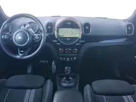 MINI Countryman (2018) thumbnail 7