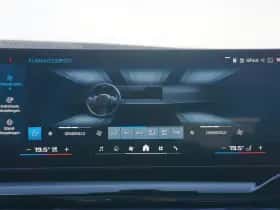 BMW M5 (2026) thumbnail 41