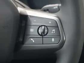 BMW iX (2026) thumbnail 17