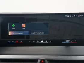 BMW iX (2026) thumbnail 25