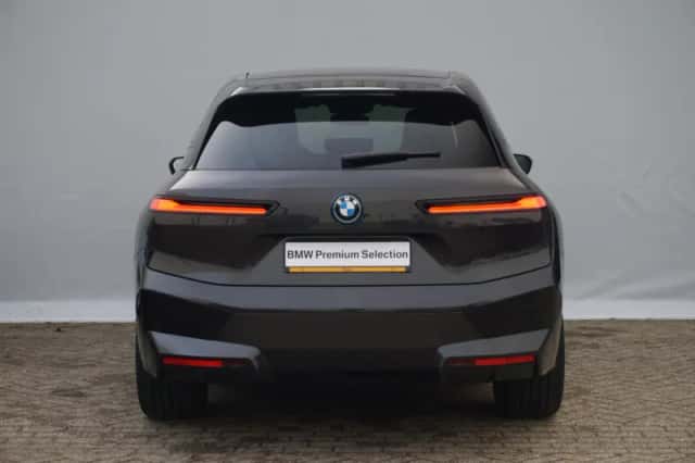 BMW iX (2026) thumbnail 4