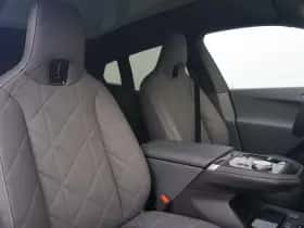 BMW iX (2026) thumbnail 8