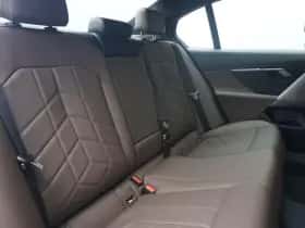 BMW i5 (2026) thumbnail 12