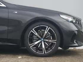 BMW i5 (2026) thumbnail 8