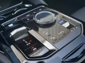 BMW i5 (2026) thumbnail 23