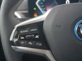 BMW i4 (2026) thumbnail 12
