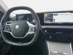BMW i4 (2026) thumbnail 16