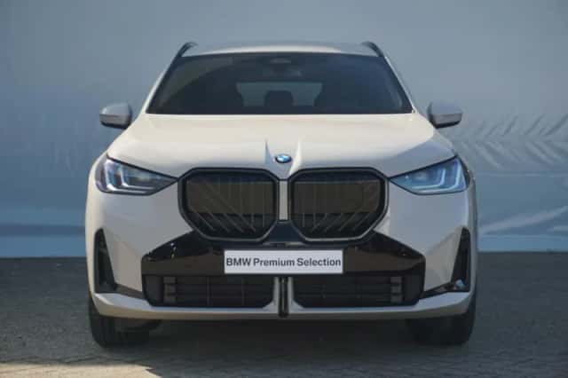 BMW X3 (2026) thumbnail 3