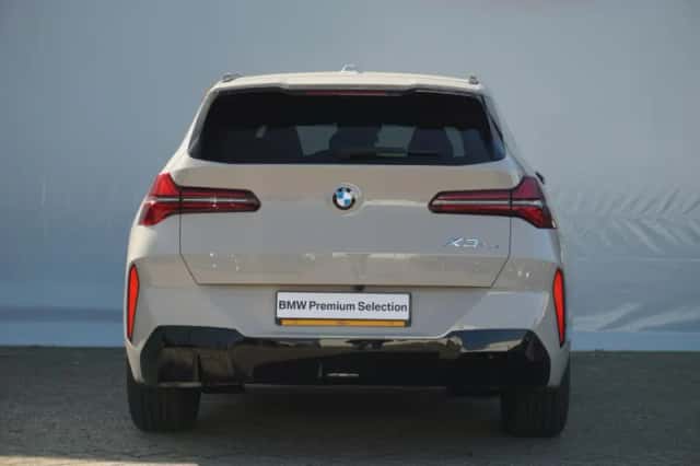 BMW X3 (2026) thumbnail 5