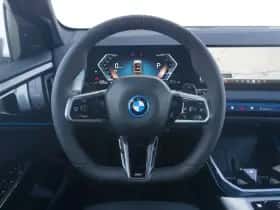 BMW X3 (2026) thumbnail 9
