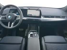 BMW iX1 (2025) thumbnail 7