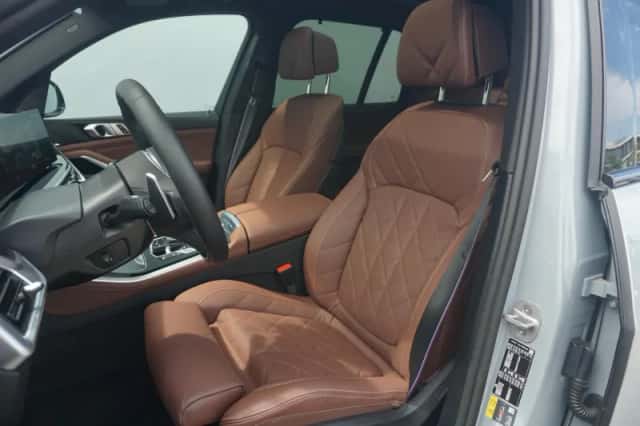 BMW X5 (2025) thumbnail 4