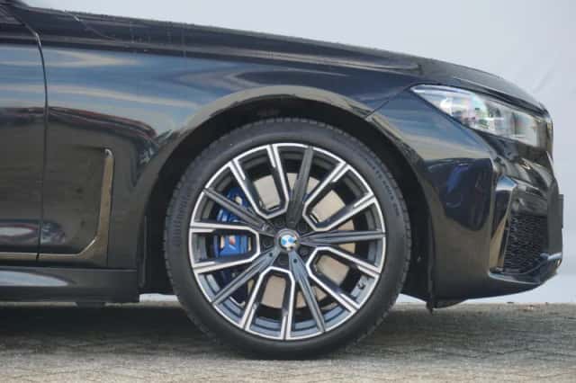 BMW 7-Serie (2022) thumbnail 6