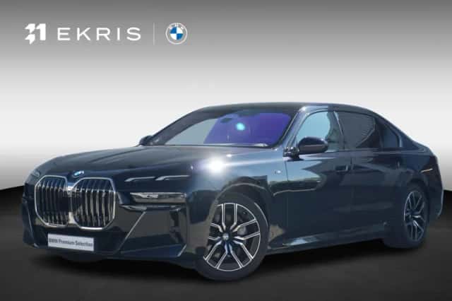 BMW i7 (2025) thumbnail 1